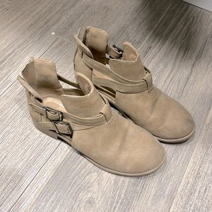 Tan faux suede booties